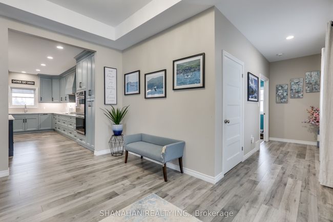 3167 Broadway St, House other with 4 bedrooms, 4 bathrooms and 4 parking in Brooke Alvinston ON | Image 6
