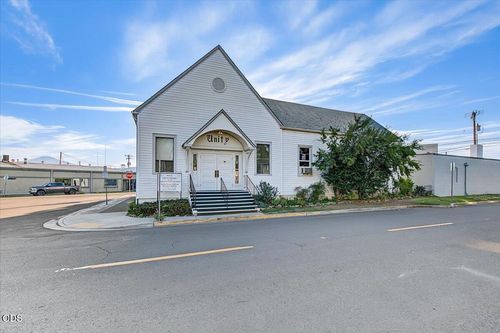 540 N Holly St, Medford, OR, 97501-2419 | Card Image