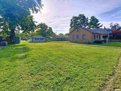 1223 31st St, Rock Island, IL, 61201-2948 | Card Image