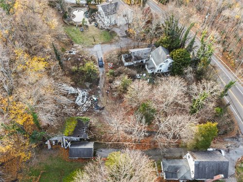 372 Main St, Setauket, NY, 11733-3842 | Card Image