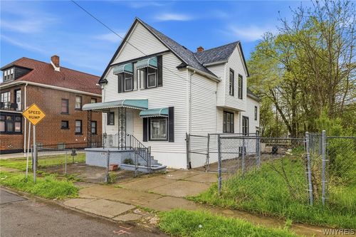 97 Nevada Ave, Buffalo, NY, 14211-1640 | Card Image