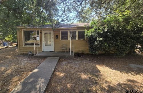 813 Sycamore St, Mineola, TX, 75773-1241 | Card Image