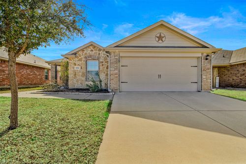 1056 Decker Dr, Fate, TX, 75189-4564 | Card Image