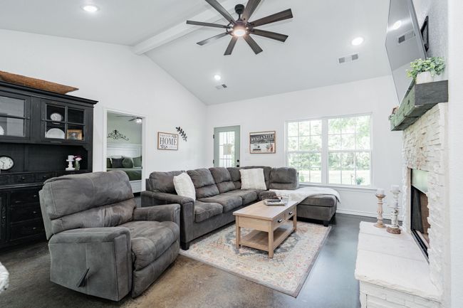 13530 Hiram Rd, House other with 3 bedrooms, 2 bathrooms and null parking in Wills Point TX | Image 6