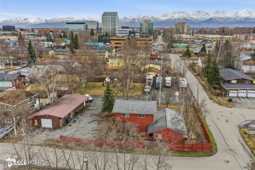 3909 Cope St, Anchorage, AK, 99503-5721 | Card Image