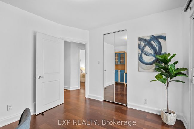 27 Stock Ave, House other with 3 bedrooms, 2 bathrooms and 6 parking in Etobicoke ON | Image 23