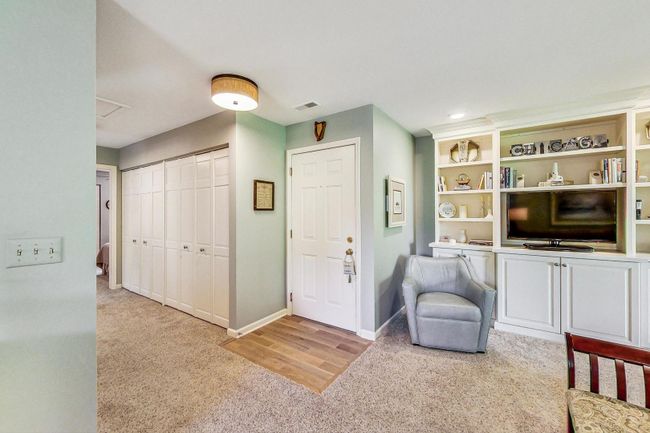 UNIT-607 - 530 River Front Cir, Condo with 2 bedrooms, 2 bathrooms and 1 parking in Naperville IL | Image 8