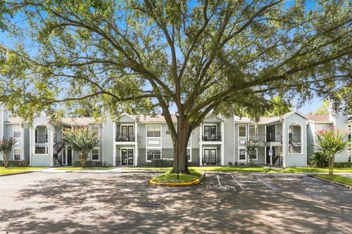 12104-2550 N Alafaya Trl, ORLANDO, FL, 32826-3638 | Card Image