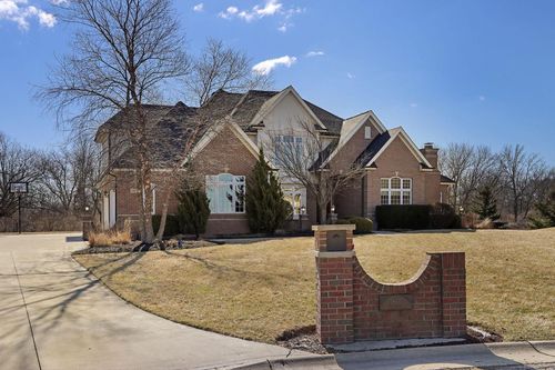 1801 8th Pl, Kenosha, WI, 53140-6512 | Card Image