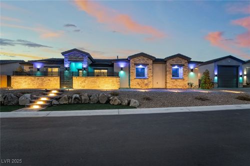 5865 Alice Landing Ct, Las Vegas, NV, 89149-2323 | Card Image