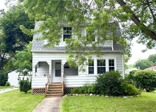 2796 Fairview Pl, Cuyahoga Falls, OH, 44221-2034 | Card Image