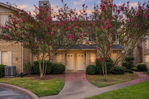 1701-7575 Cambridge St, Houston, TX, 77054-2031 | Card Image