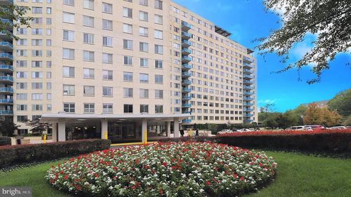 unit-1027-10500 Rockville Pike, ROCKVILLE, MD, 20852-3378 | Card Image