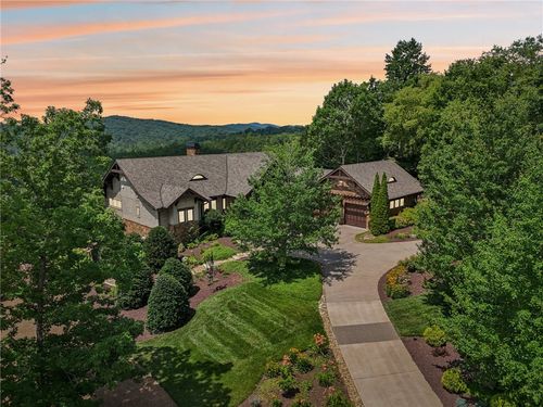 211 Blue Spruce Trl, Marietta, SC, 29661-5121 | Card Image