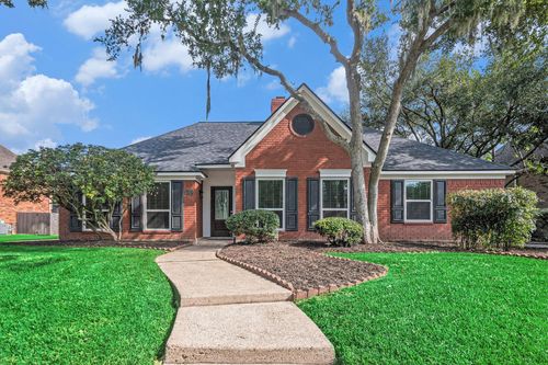 15411 Park Estates Ln, Houston, TX, 77062-3677 | Card Image