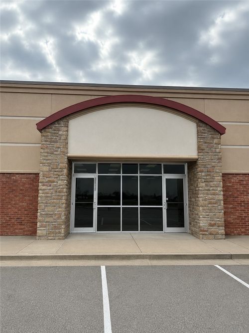 5410 Phoenix Ave, Fort Smith, AR, 72903-6054 | Card Image