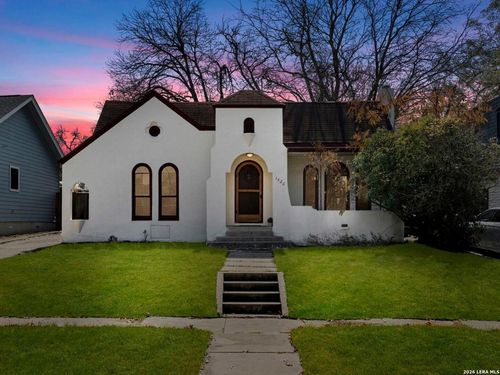 1526 Schley Ave, San Antonio, TX, 78210-4353 | Card Image