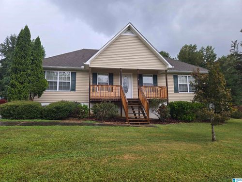 729 Deans Ferry Rd, HAYDEN, AL, 35079-6660 | Card Image