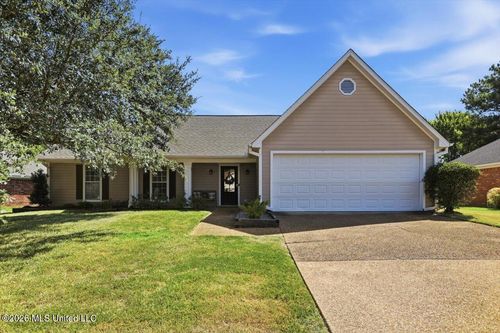 6016 Hawthorne Hill Rd, Flowood, MS, 39232-8490 | Card Image
