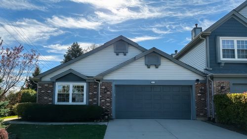 393 Bentley Pl, Buffalo Grove, IL, 60089-2500 | Card Image