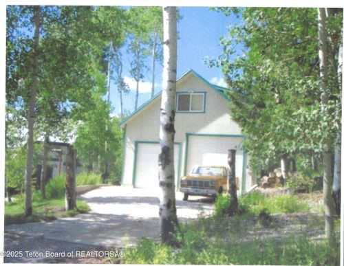 546 Vista East Dr, Star Valley Ranch, WY, 83127-8017 | Card Image