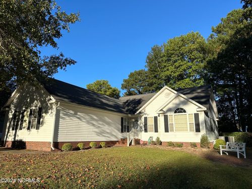 203 Lane Tree Dr, Goldsboro, NC, 27530-9038 | Card Image