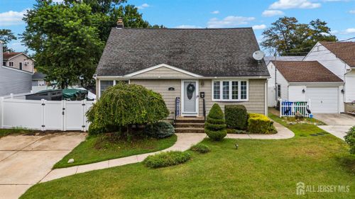 10 Vincent St, Parlin, NJ, 08859-1910 | Card Image