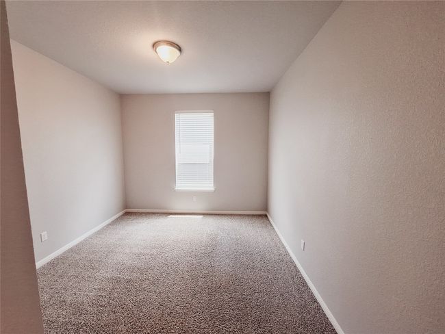 Downstairs Bedroom | Image 17