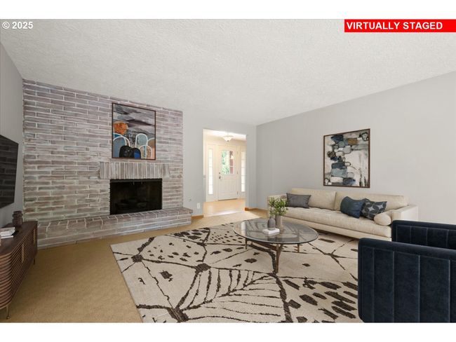 4603 Se 16 Th Ct, House other with 3 bedrooms, 2 bathrooms and 2 parking in Gresham OR | Image 6