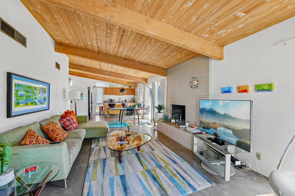 Residential in Palm Springs 2