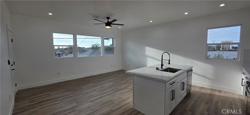 2-4705 Lakewood Blvd, Lakewood, CA, 90712-3512 | Card Image