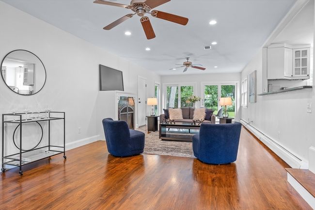 8 Winthrop Ave, House other with 5 bedrooms, 4 bathrooms and 4 parking in Bedford MA | Image 5