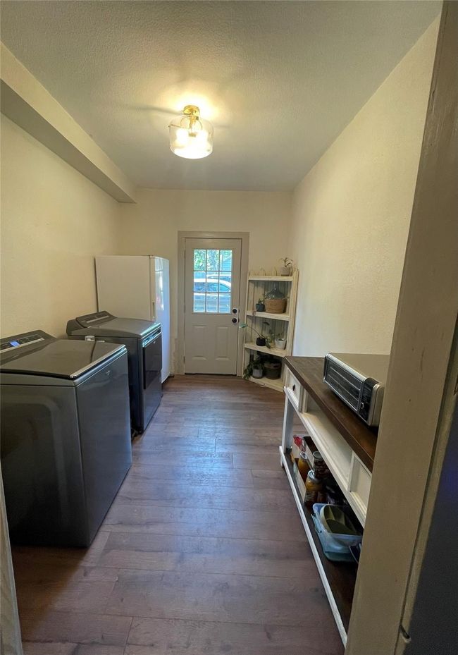 102 Walnut Ave, House other with 4 bedrooms, 2 bathrooms and null parking in Walnut Springs TX | Image 16