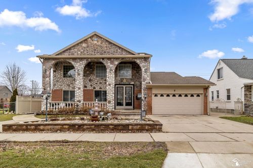 7740 Ternes St, Dearborn, MI, 48126-1077 | Card Image