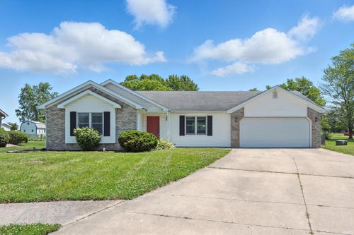 806 Deer Ridge Xing, Auburn, IN, 46706-1490 | Card Image