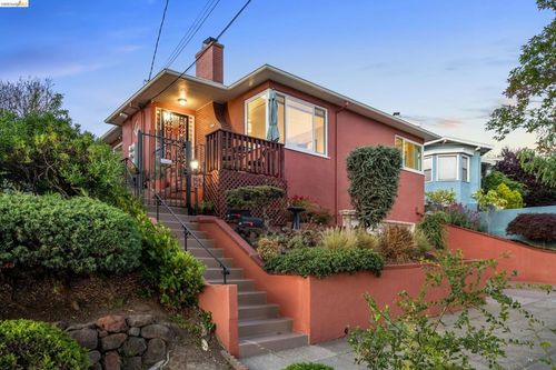 908 Prospect Ave, Oakland, CA, 94610-3820 | Card Image