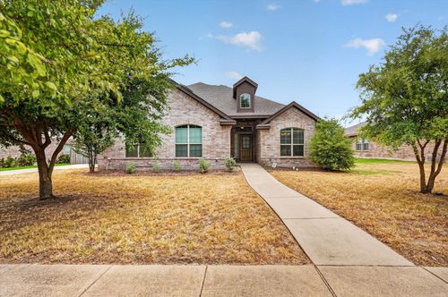 902 Mockingbird Ln, Glenn Heights, TX, 75154-8416 | Card Image