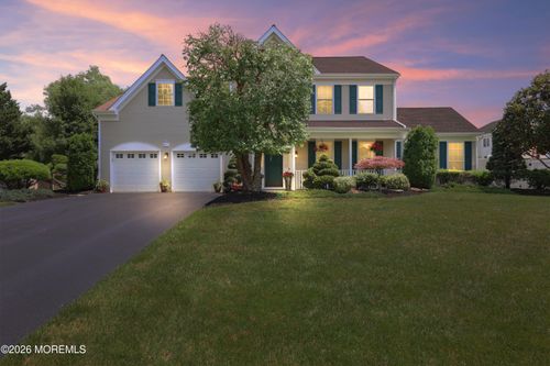 407 Vassar Dr, Freehold, NJ, 07728-5365 | Card Image