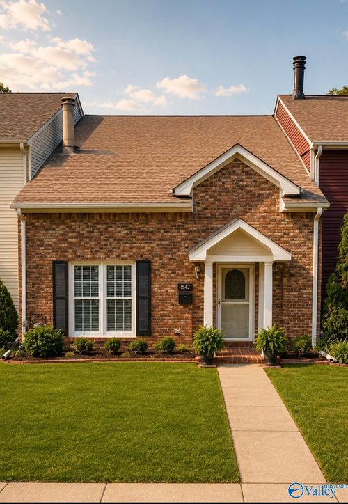 1562 River Bend Pl Se, Decatur, AL, 35601-6752 | Card Image