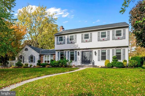 904 Heritage Rd, Moorestown, NJ, 08057-1333 | Card Image