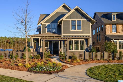 4159 Arnold Ln, HOOVER, AL, 35244-6769 | Card Image