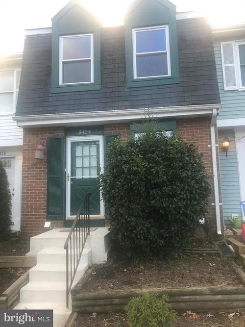 8424 Lazy Creek Ct, SPRINGFIELD, VA, 22153-3840 | Card Image