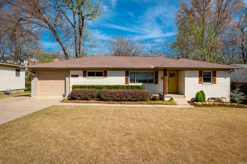 319 Poinsetta Dr, Little Rock, AR, 72205-2251 | Card Image