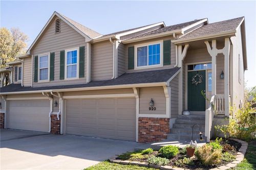 920 Deer Ridge Ct, Baldwin City, KS, 66006-6202 | Card Image