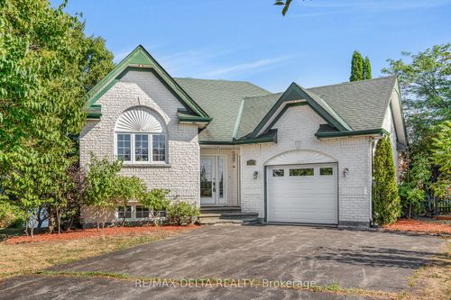 {{alt}} | Card Image