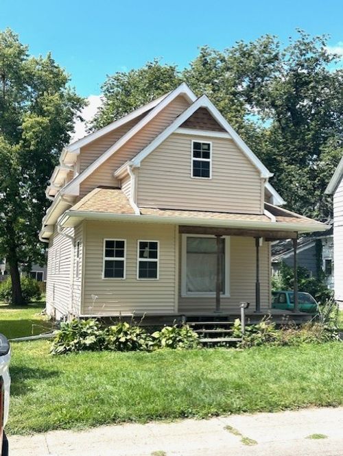 323 Douglas Ave, Dixon, IL, 61021-2642 | Card Image