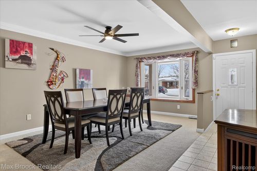 34749 Fargo Dr, Sterling Heights, MI, 48312-5034 | Card Image