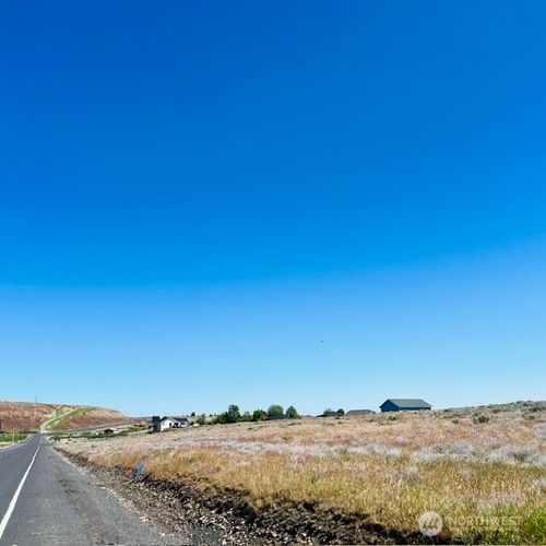 5355 Mcconihe Rd Ne, Moses Lake, WA, 98837 | Card Image