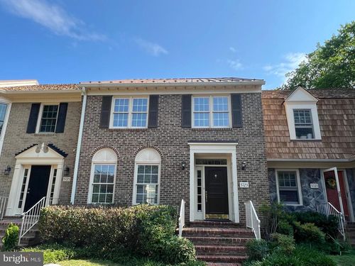 5723 Brewer House Cir, ROCKVILLE, MD, 20852-3468 | Card Image