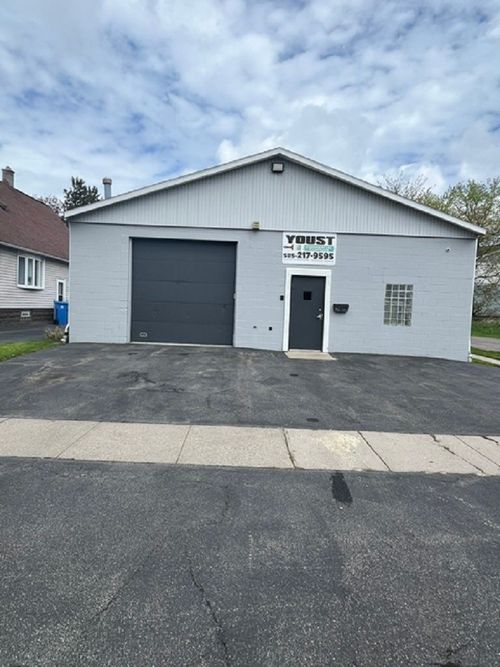 4 Holworthy, Rochester, NY, 14606 | Card Image